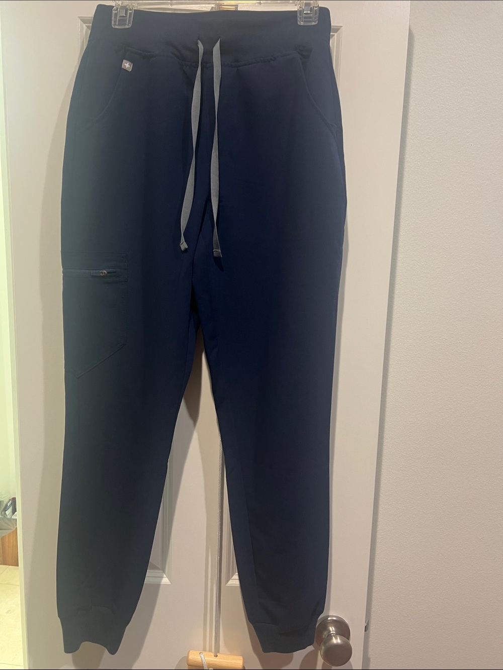 Women’s Figs Zamora High Waist Size Small Navy Drawstring Jogger Scrub